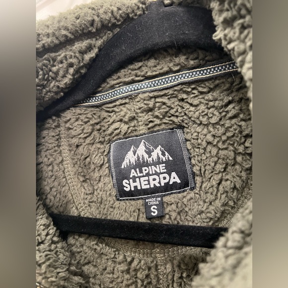 Forest Green Sherpa Quarter Zip Pullover - Picture 3 of 3